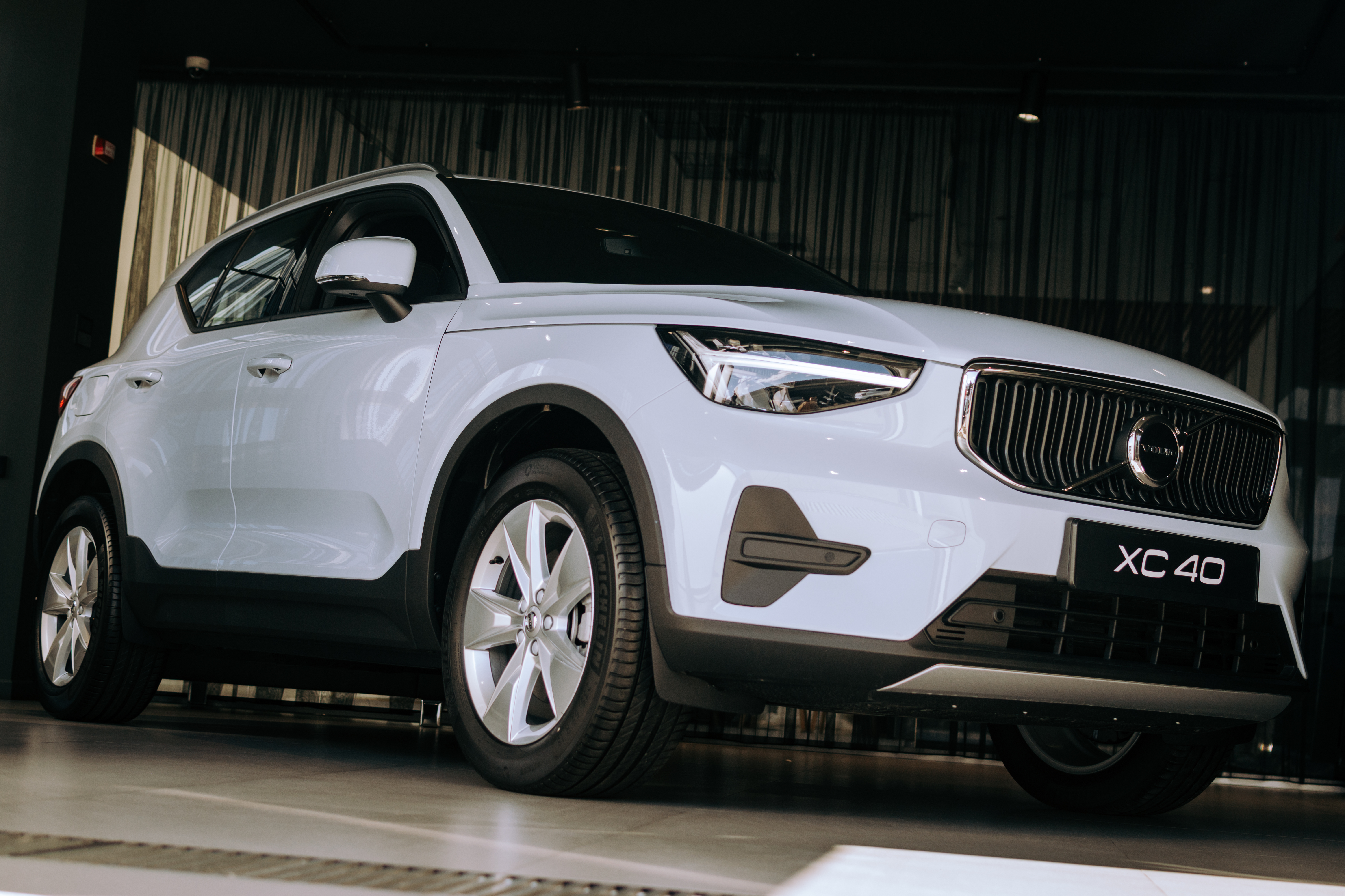 Volvo XC40 за донат: Фонд Сергія Притули та «Боривітер» розіграють новий кросовер у прямому ефірі «Телебачення Торонто»